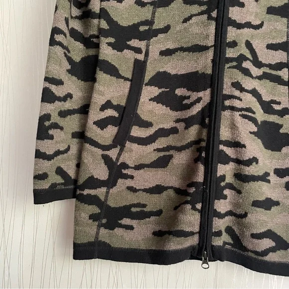 Cynthia Rowley Camp Sweater Jacket size XS - Picture 4 of 7